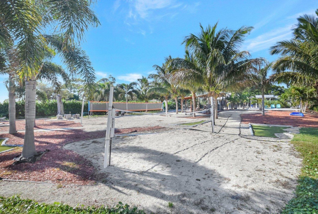 6604 Eastview Drive, Lake Worth, FL 33462 Photo