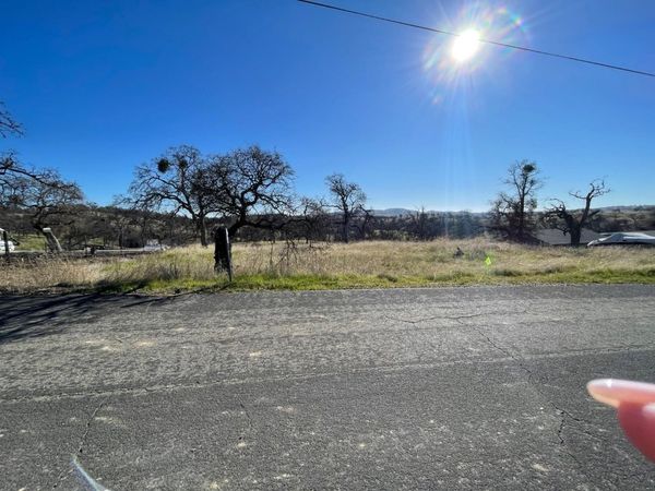 13651 Barro Ct, La Grange, CA 95329