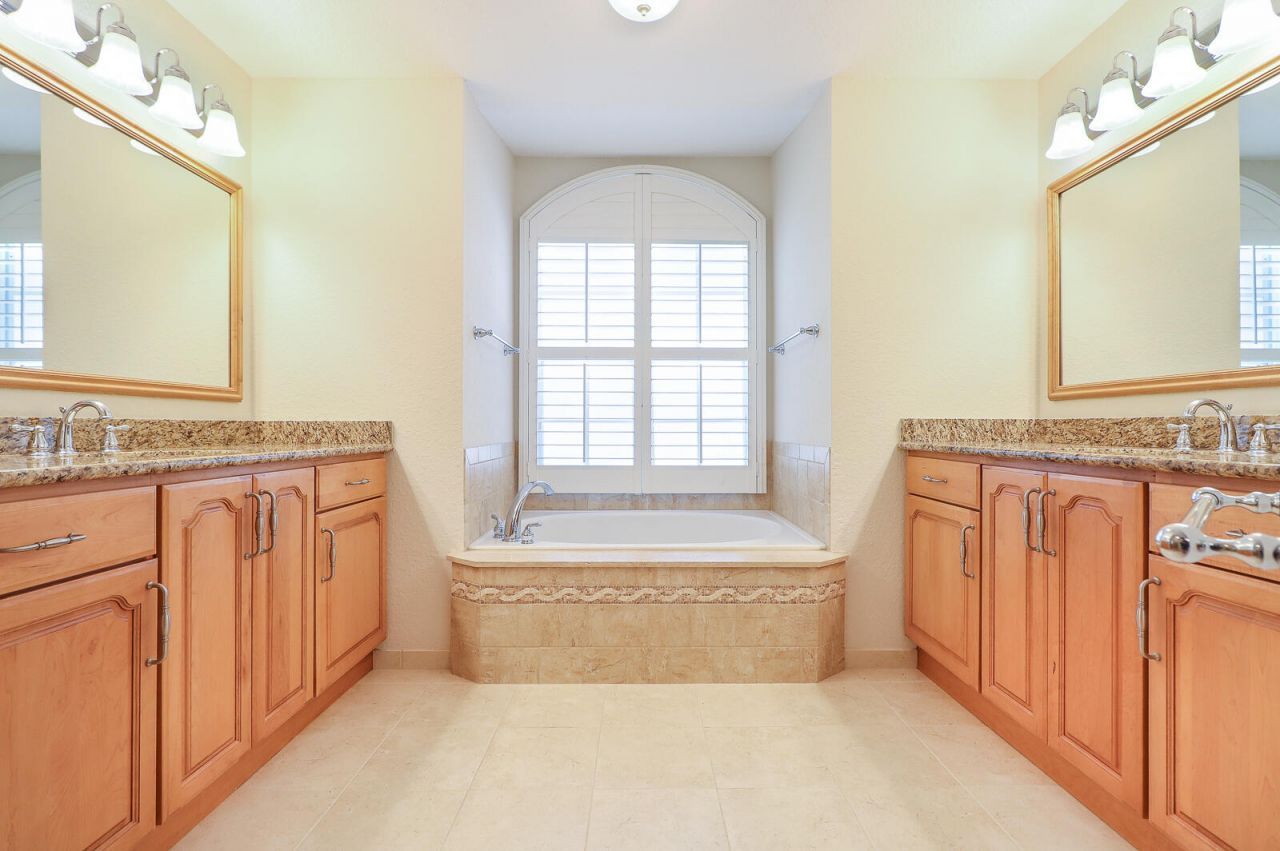 15386 83rd Way N, Palm Beach Gardens, FL 33418 Photo