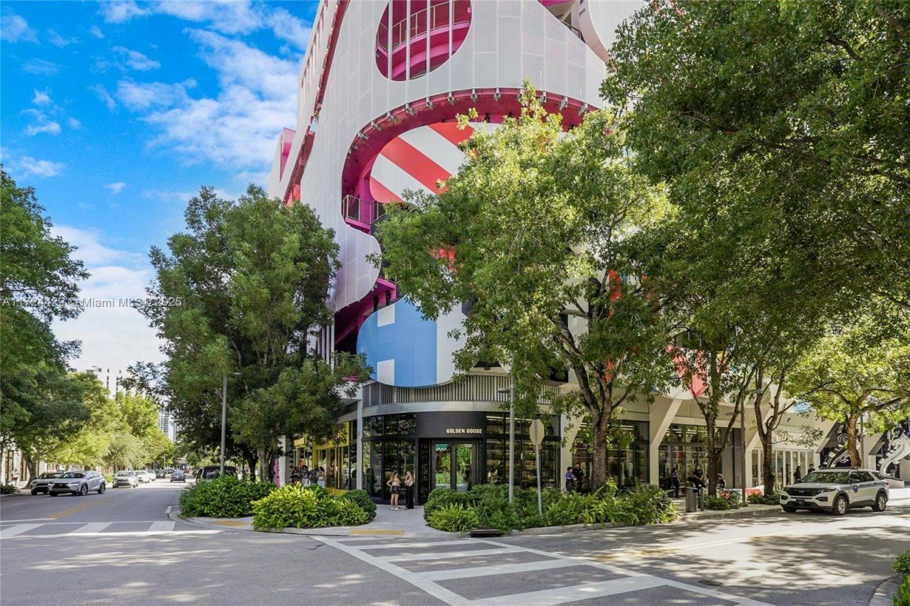 133 NE 48th St, Miami, FL 33137 Photo