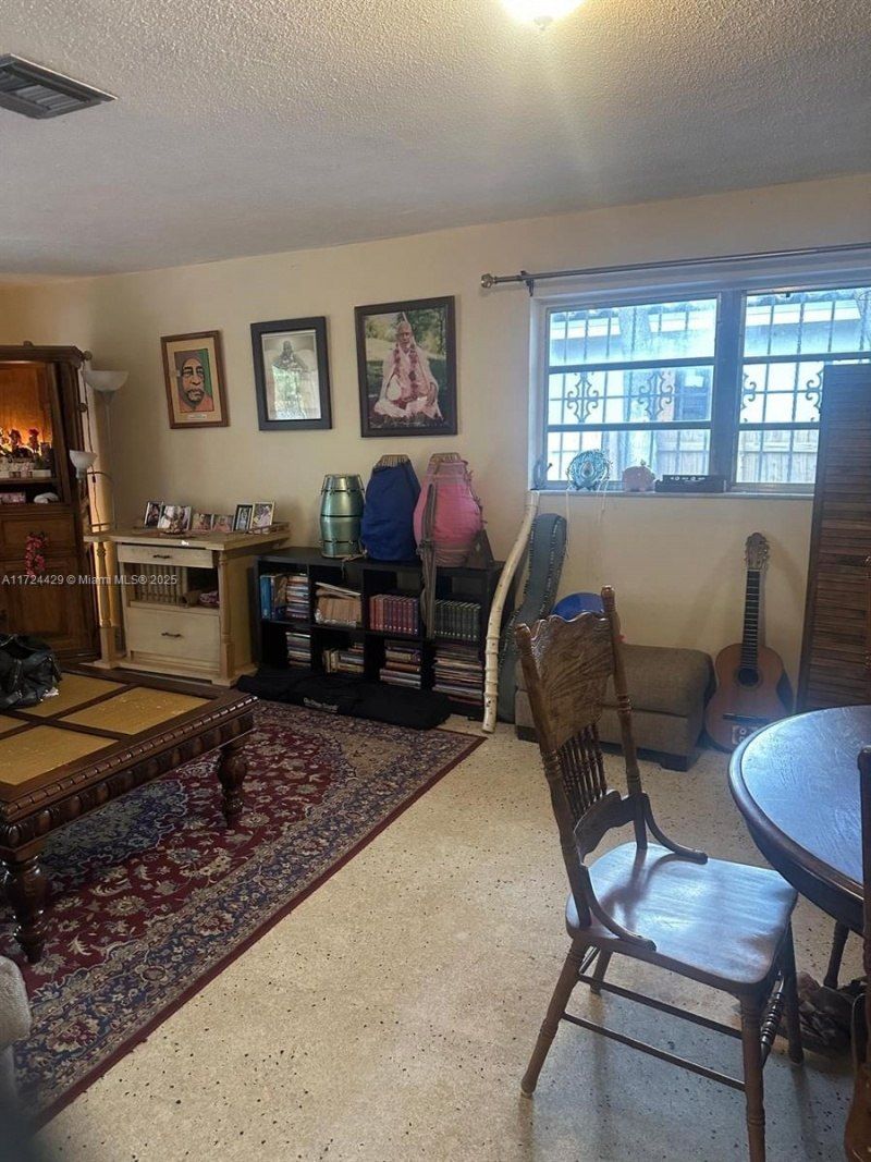 133 NE 48th St, Miami, FL 33137 Photo