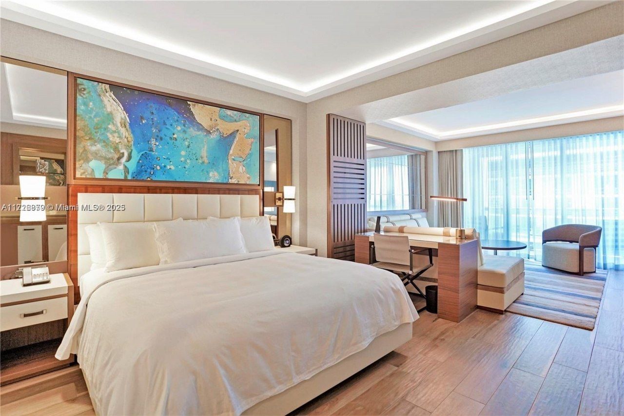 551 N Fort Lauderdale Beach Blvd, Unit R1806, Fort Lauderdale, FL 33304 Photo