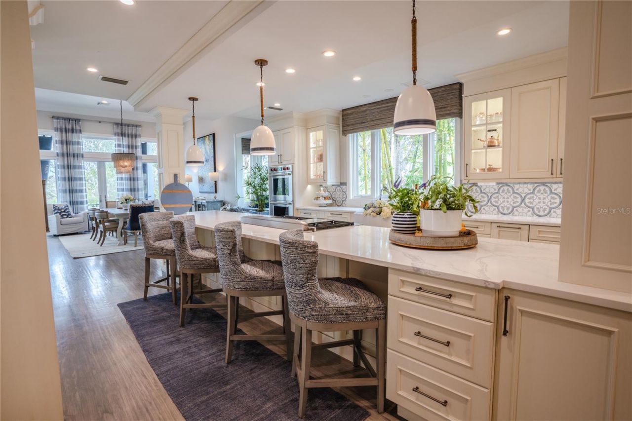1541 Bay Point Drive, Sarasota, FL 34236 Photo