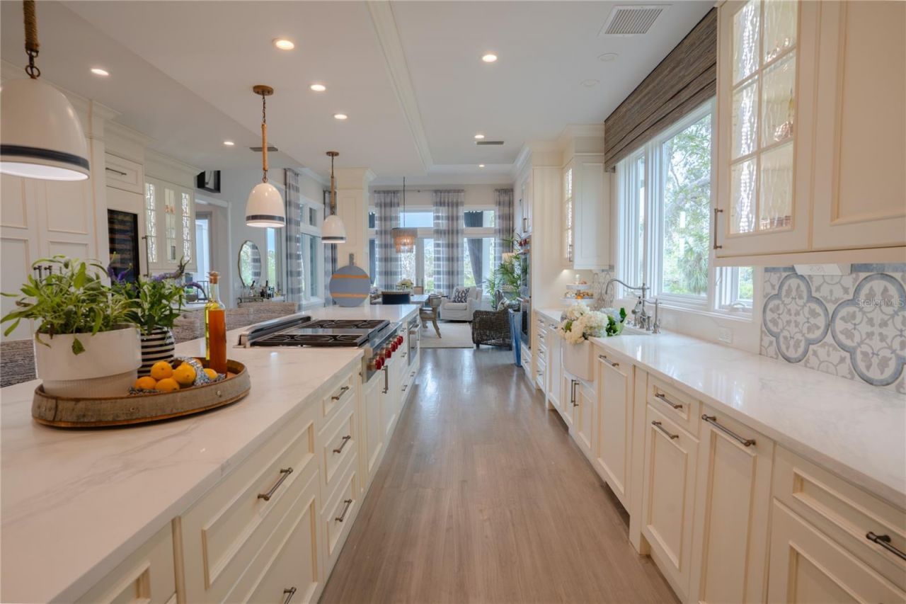 1541 Bay Point Drive, Sarasota, FL 34236 Photo