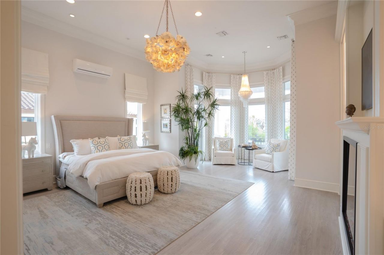1541 Bay Point Drive, Sarasota, FL 34236 Photo