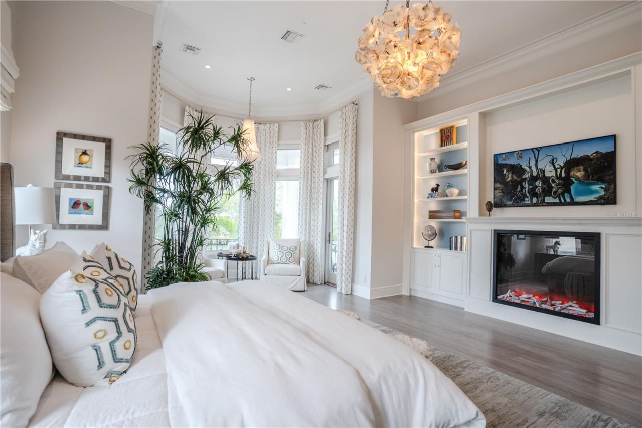 1541 Bay Point Drive, Sarasota, FL 34236 Photo