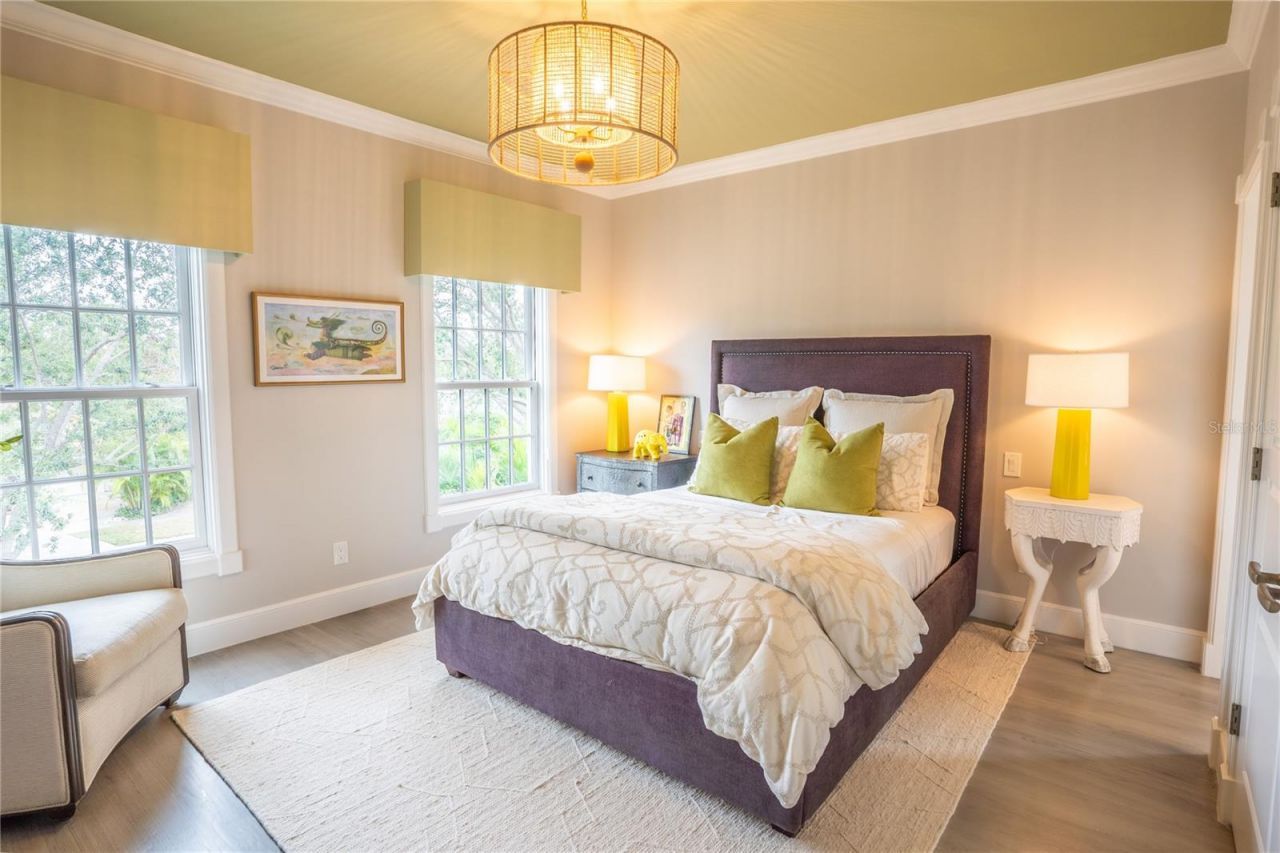 1541 Bay Point Drive, Sarasota, FL 34236 Photo