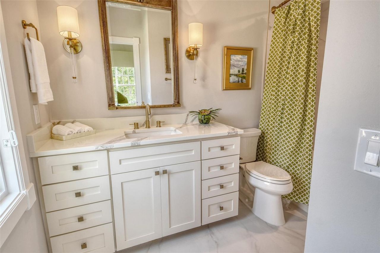 1541 Bay Point Drive, Sarasota, FL 34236 Photo