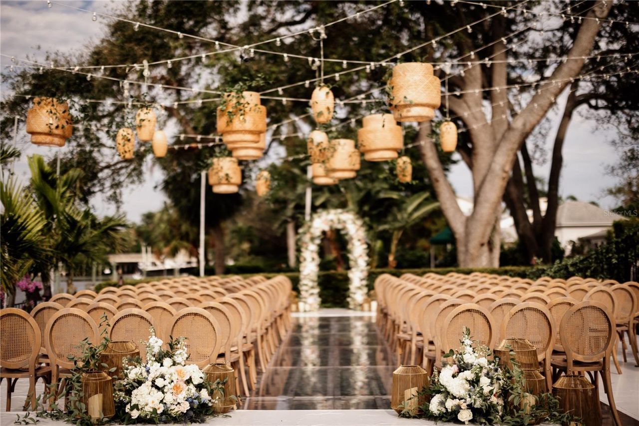 1541 Bay Point Drive, Sarasota, FL 34236 Photo