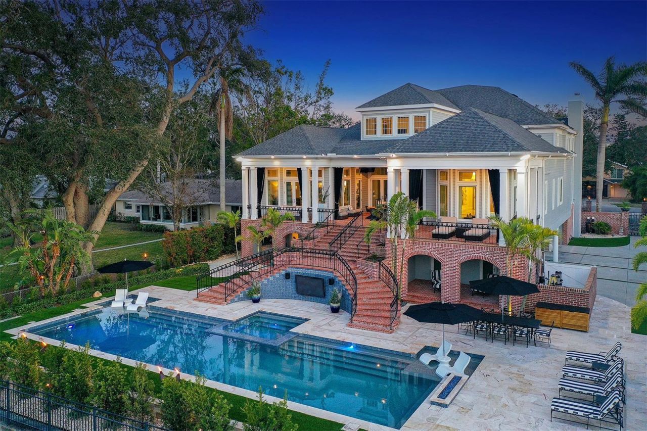 1541 Bay Point Drive, Sarasota, FL 34236 Photo