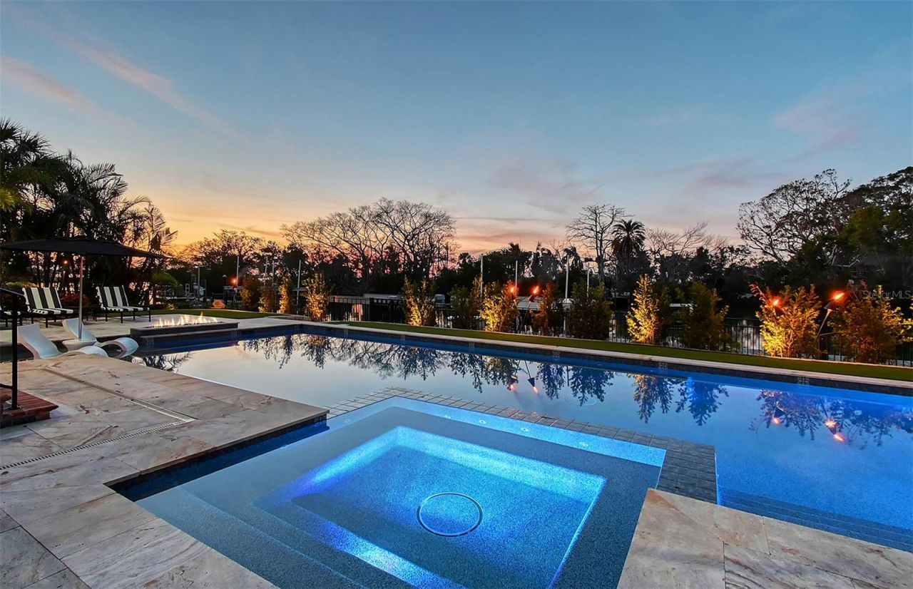 1541 Bay Point Drive, Sarasota, FL 34236 Photo