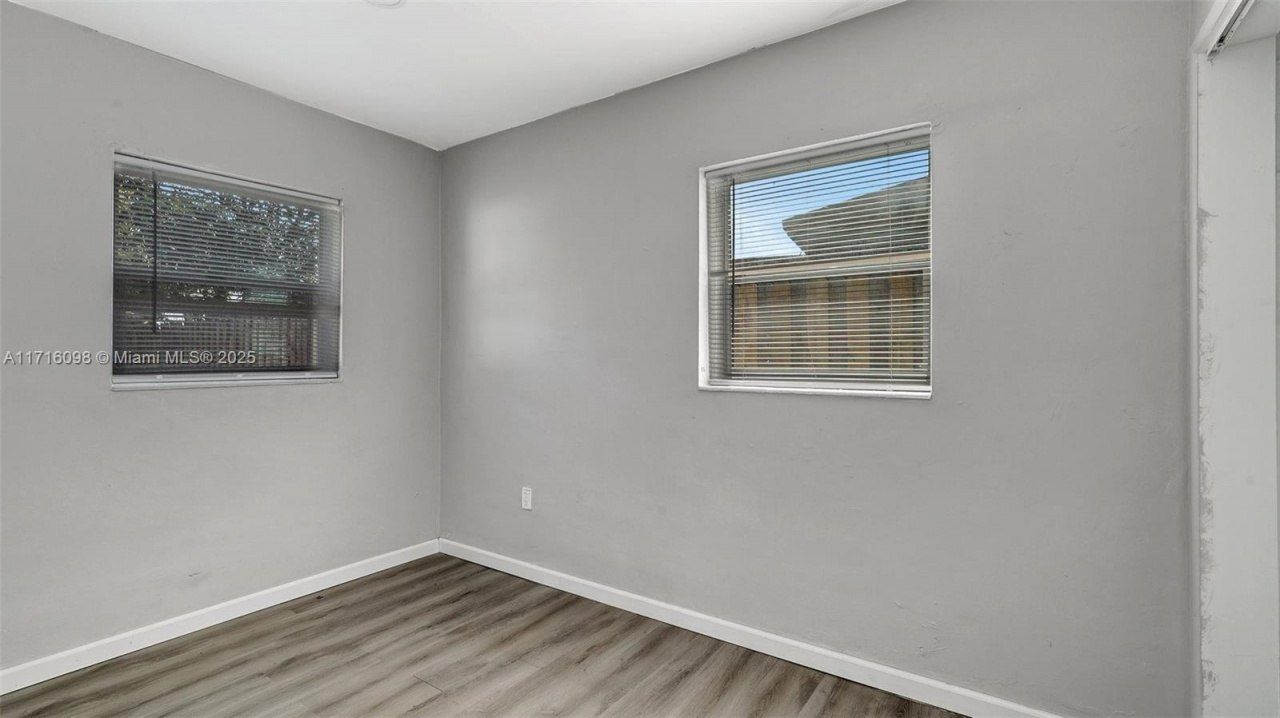 1240 SW 32nd Ave, Fort Lauderdale, FL 33312 Photo