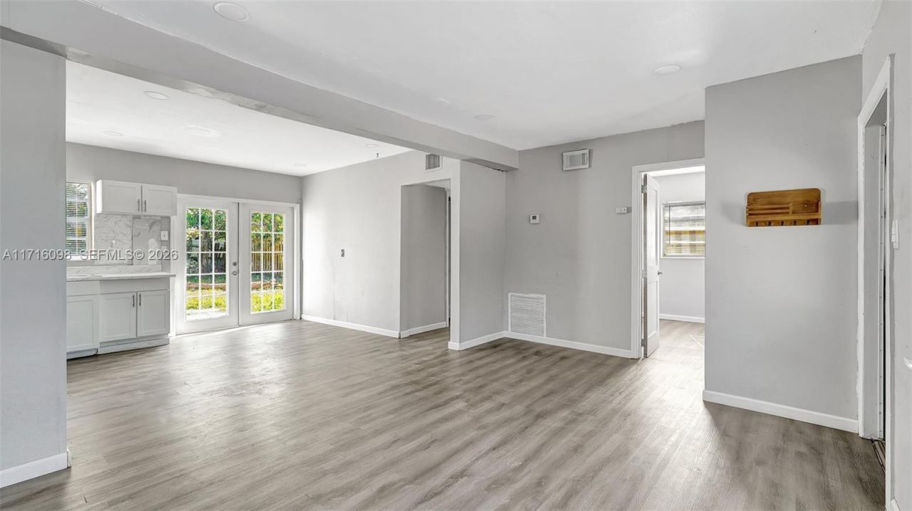 1240 SW 32nd Ave, Fort Lauderdale, FL 33312 Photo