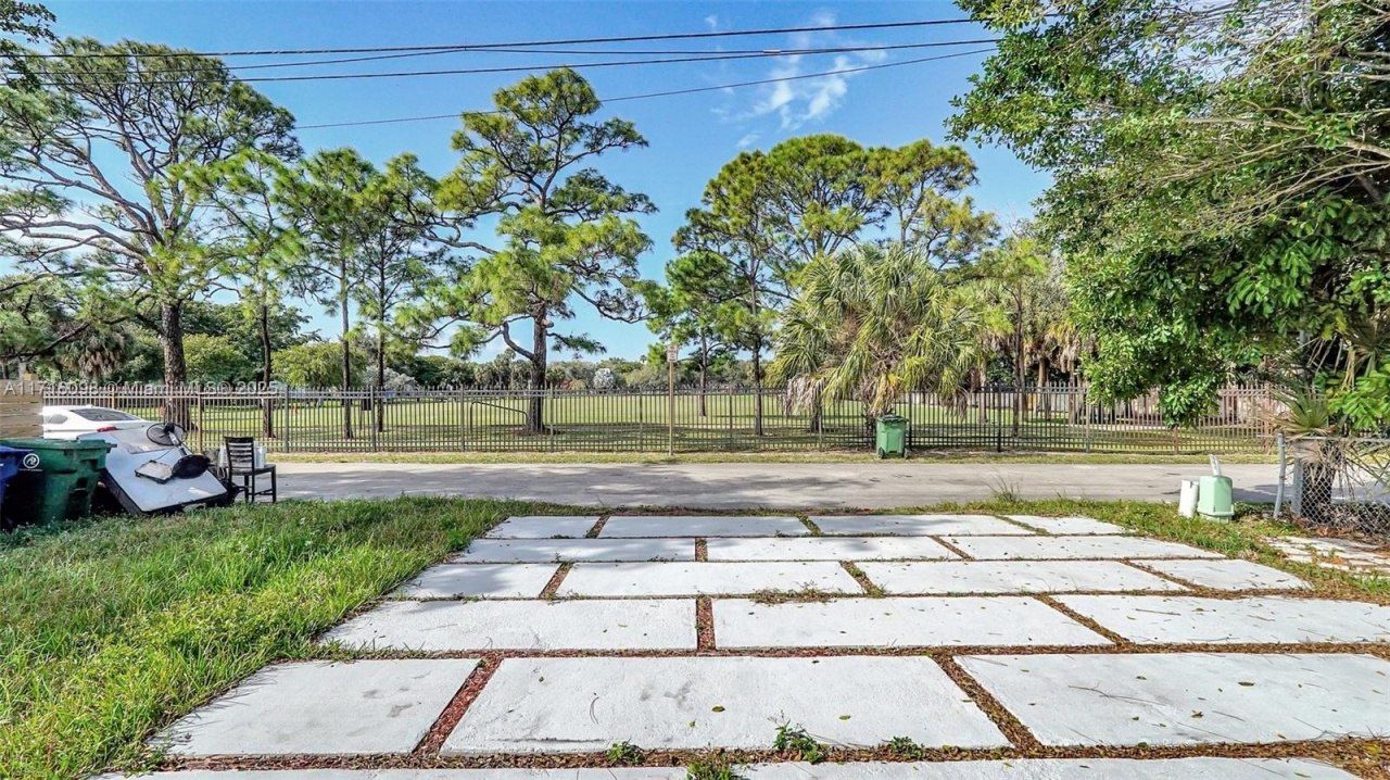 1240 SW 32nd Ave, Fort Lauderdale, FL 33312 Photo