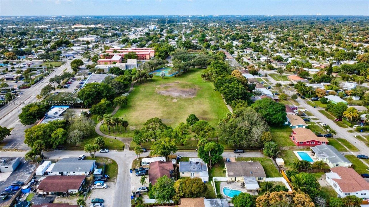 1240 SW 32nd Ave, Fort Lauderdale, FL 33312 Photo