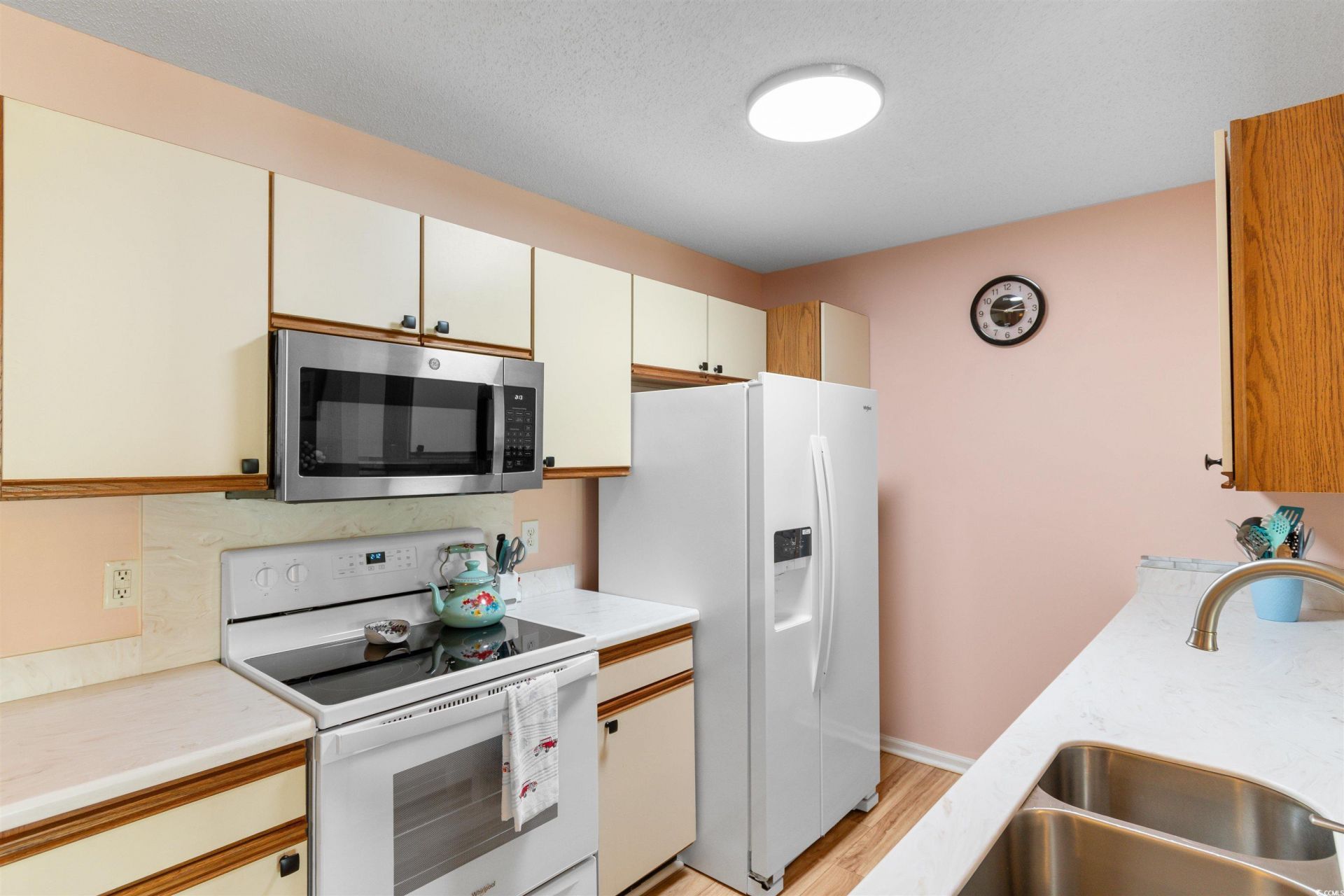 8650 Southbridge Dr. Photo 4