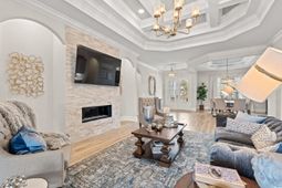 9387 Venezia Circle photo 4