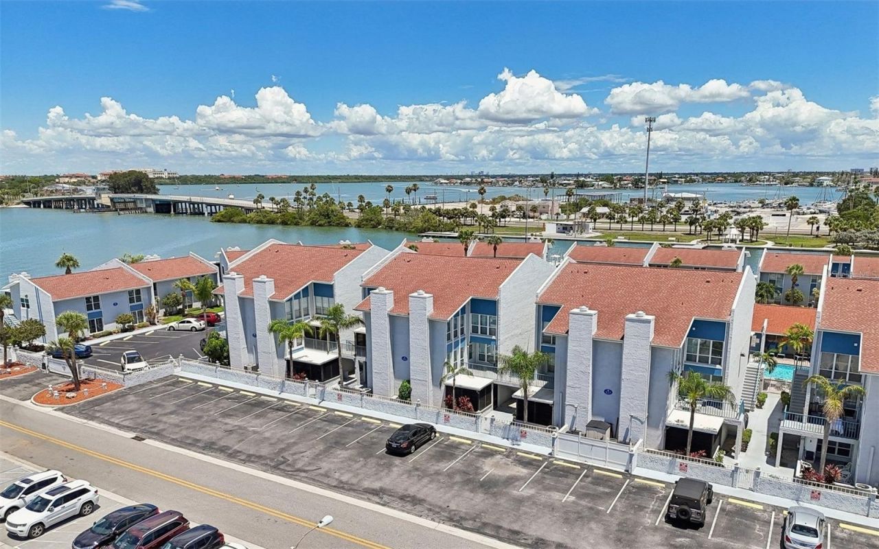 343 Rex Place, Unit F, Madeira Beach, FL 33708 Main Photo