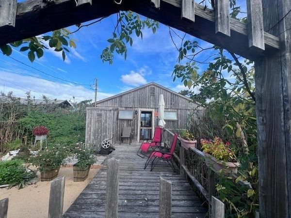 35 Bayview Walk, Cherry Grove, NY 11782