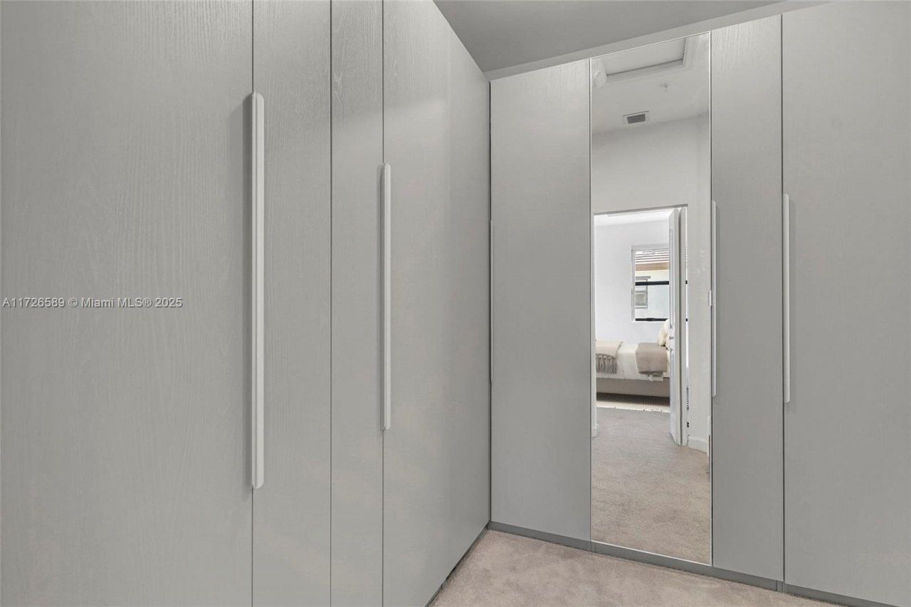 274 SW 159th Pl, Pembroke Pines, FL 33027 Photo