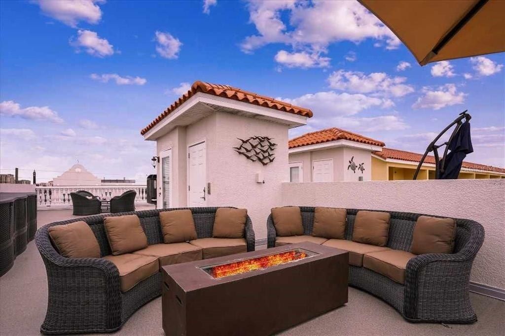 145 Brightwater Drive, Unit 2, Clearwater, FL 33767 Photo