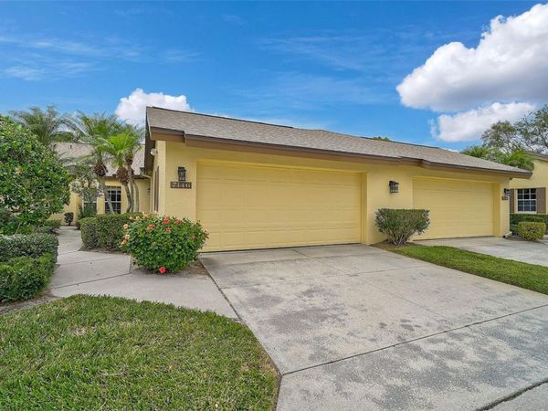 7146 LAKESIDE DRIVE, SARASOTA, FL 34243