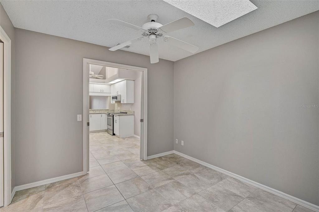 7146 Lakeside Drive, Sarasota, FL 34243 Photo