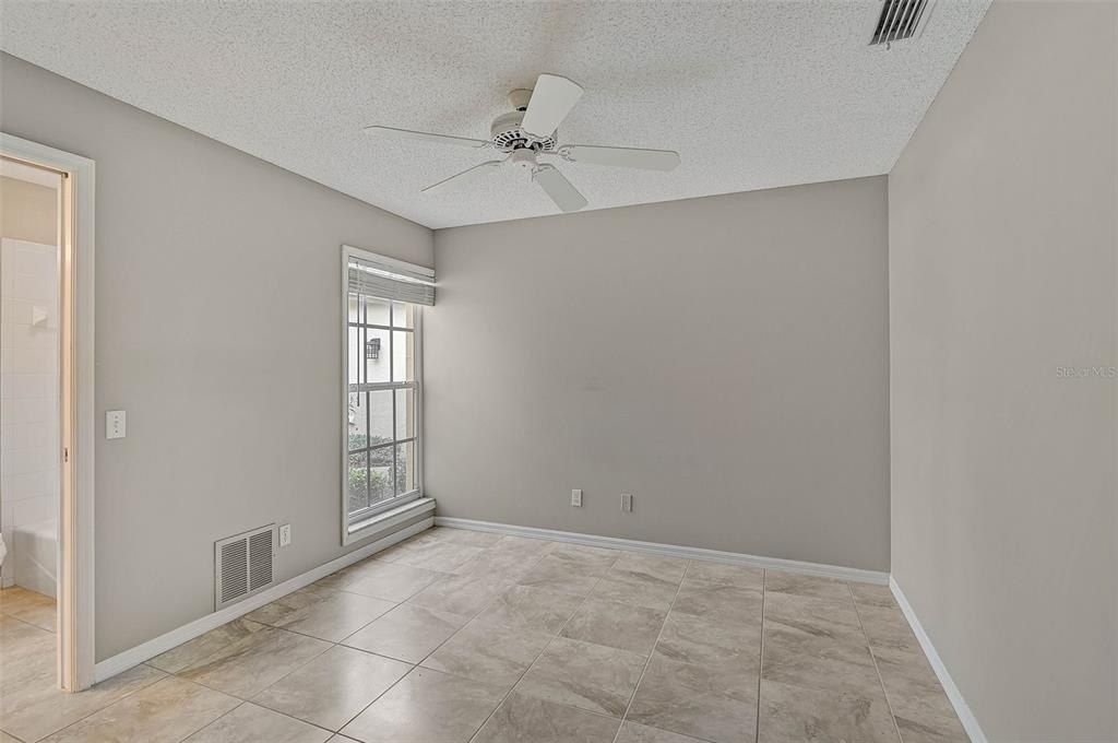 7146 Lakeside Drive, Sarasota, FL 34243 Photo