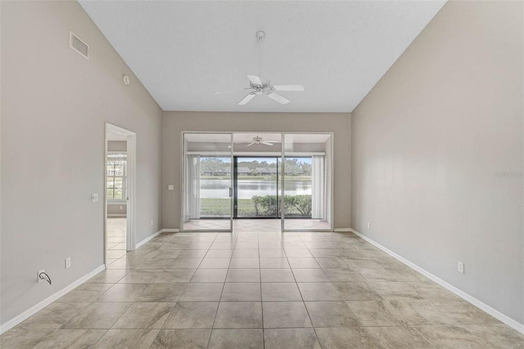 7146 Lakeside Drive, Sarasota, FL 34243 Photo