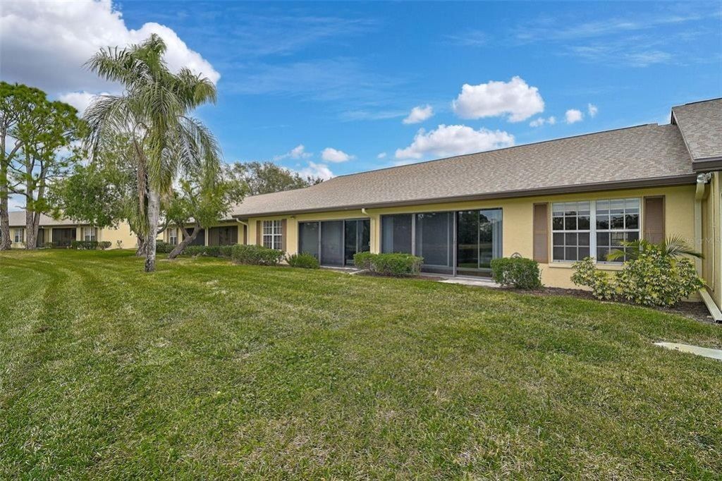 7146 Lakeside Drive, Sarasota, FL 34243 Photo