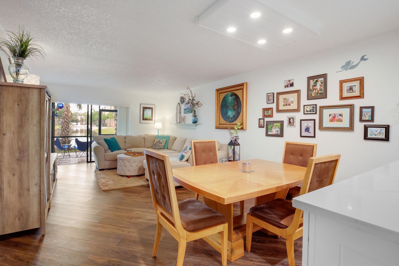 4745 Lucerne Lakes Boulevard, Unit 101, Lake Worth, FL 33467 Photo
