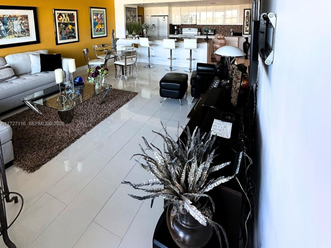 3300 NE 36th St, Unit 605, Fort Lauderdale, FL 33308 Photo