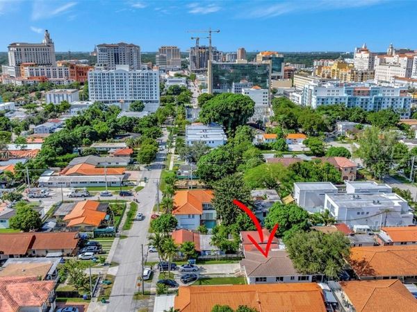 3541 SW 23rd Ter, Miami, FL 33145