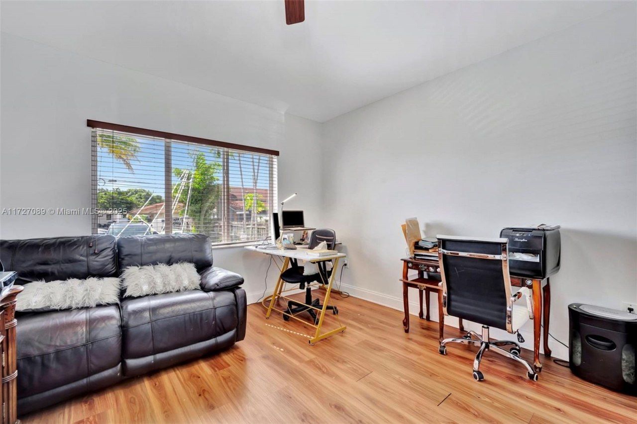 3541 SW 23rd Ter, Miami, FL 33145 Photo