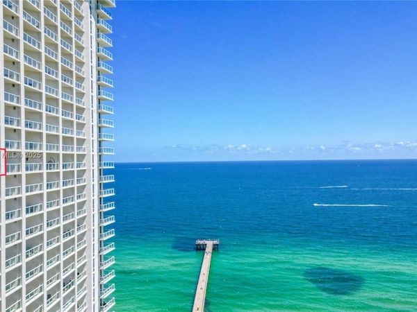 16699 Collins Ave, Unit 2709, Sunny Isles Beach, FL 33160