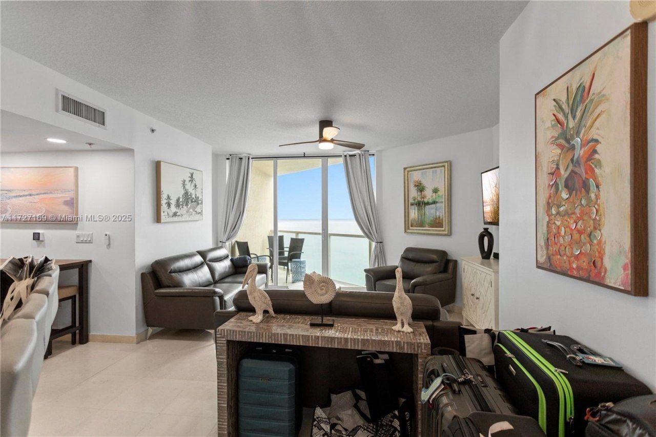 16699 Collins Ave, Unit 2709, Sunny Isles Beach, FL 33160 Photo