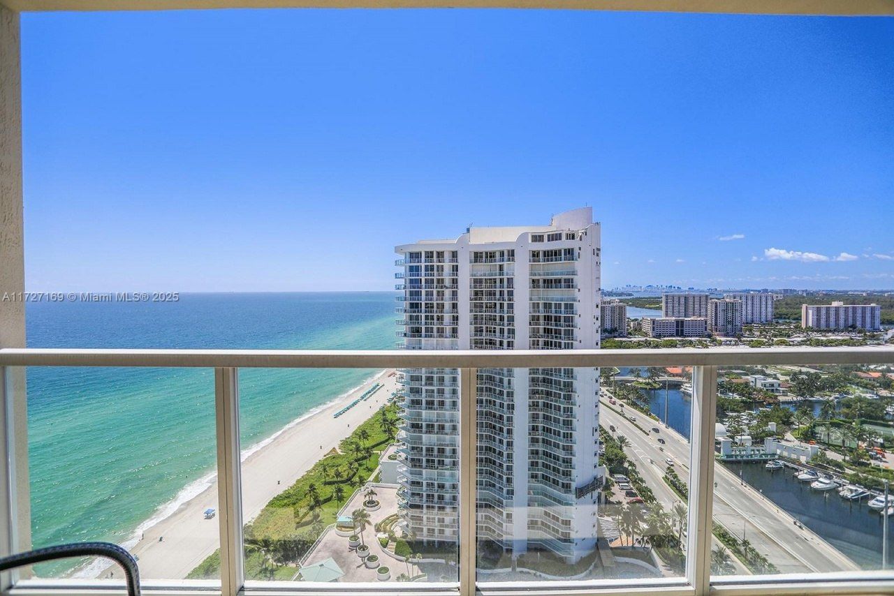 16699 Collins Ave, Unit 2709, Sunny Isles Beach, FL 33160 Photo