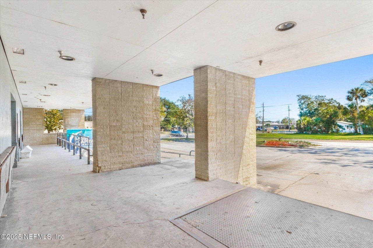 1825 St Johns Avenue, Palatka, FL 32177 Photo