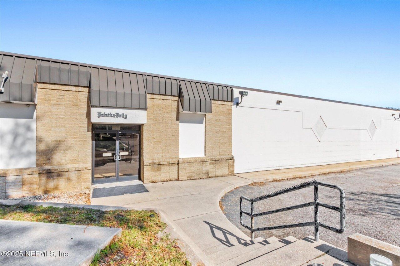 1825 St Johns Avenue, Palatka, FL 32177 Photo