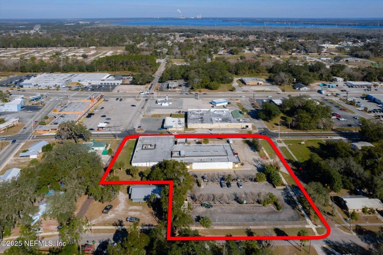 1825 St Johns Avenue, Palatka, FL 32177 Photo