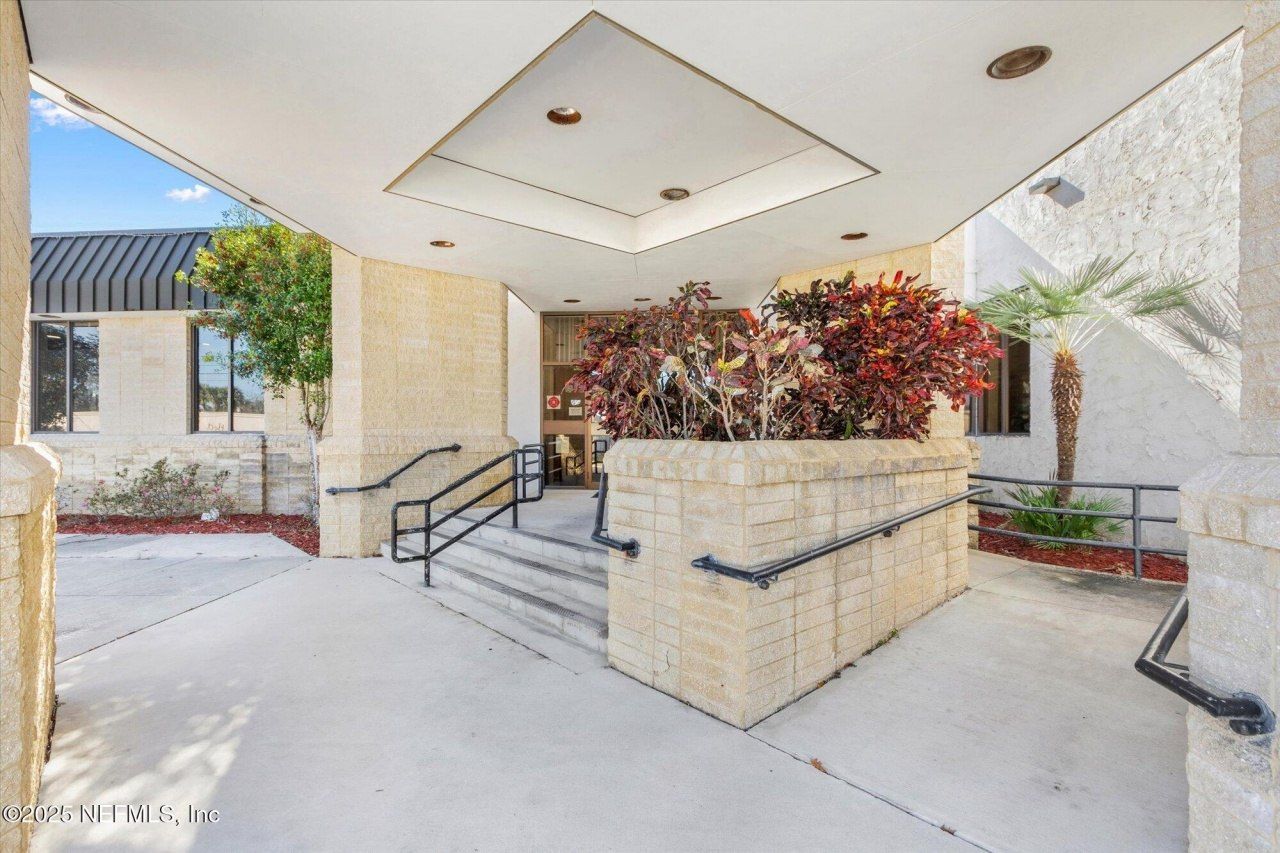 1825 St Johns Avenue, Palatka, FL 32177 Photo