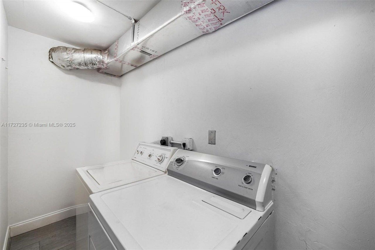 1428 SW 11th Ter, Unit N/A, Miami, FL 33135 Photo