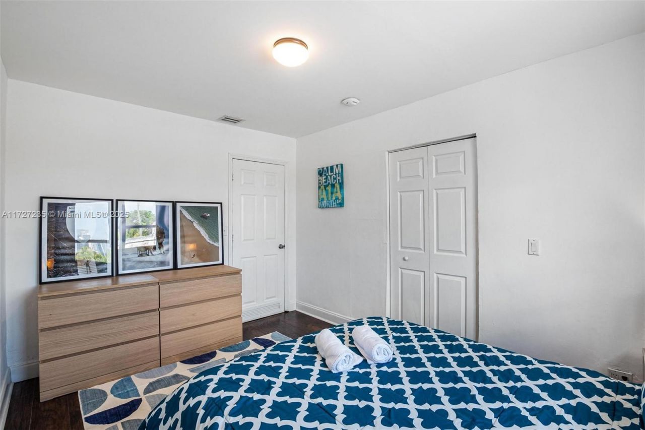 1428 SW 11th Ter, Unit N/A, Miami, FL 33135 Photo