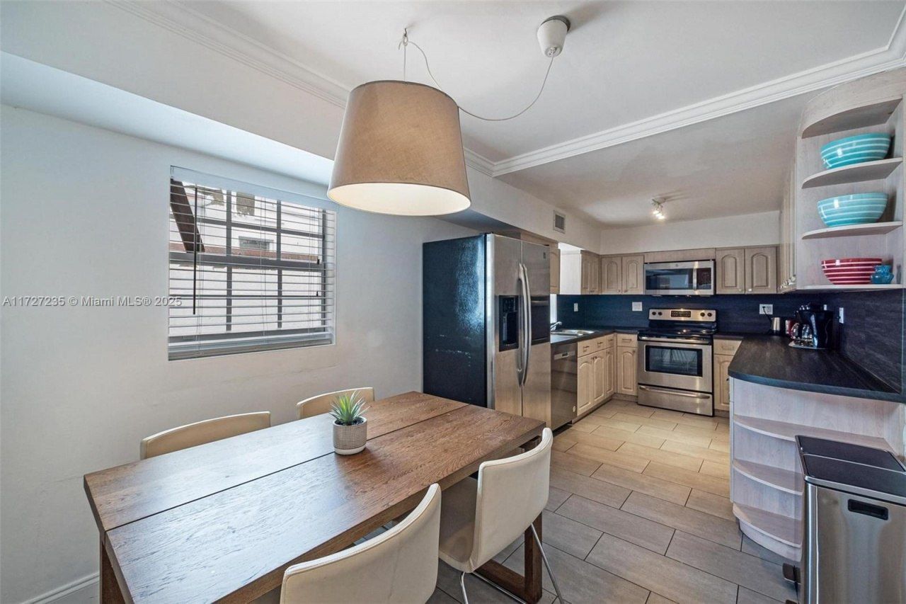 1428 SW 11th Ter, Unit N/A, Miami, FL 33135 Photo