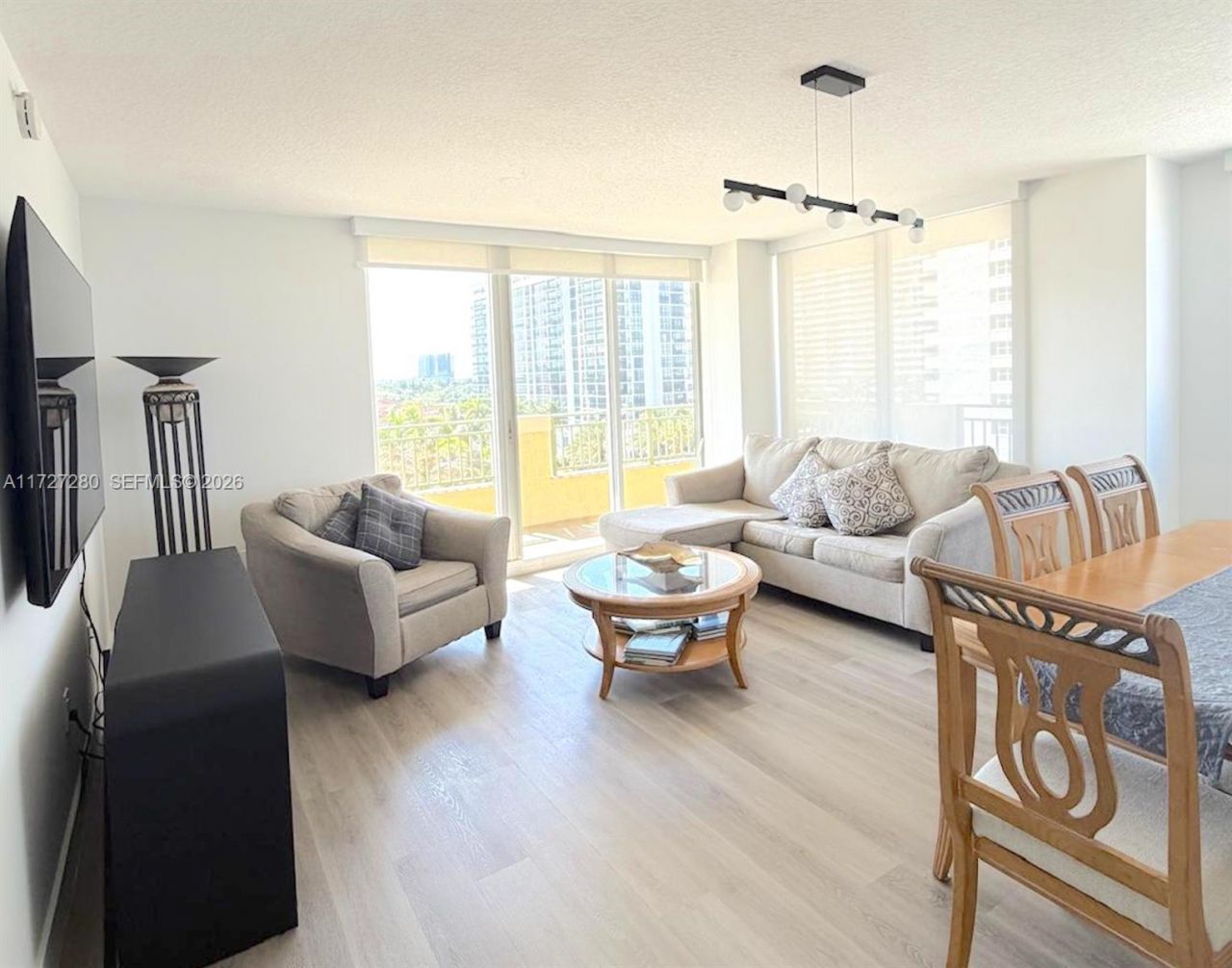 2080 S Ocean Dr, Unit 502, Hallandale Beach, FL 33009 Photo
