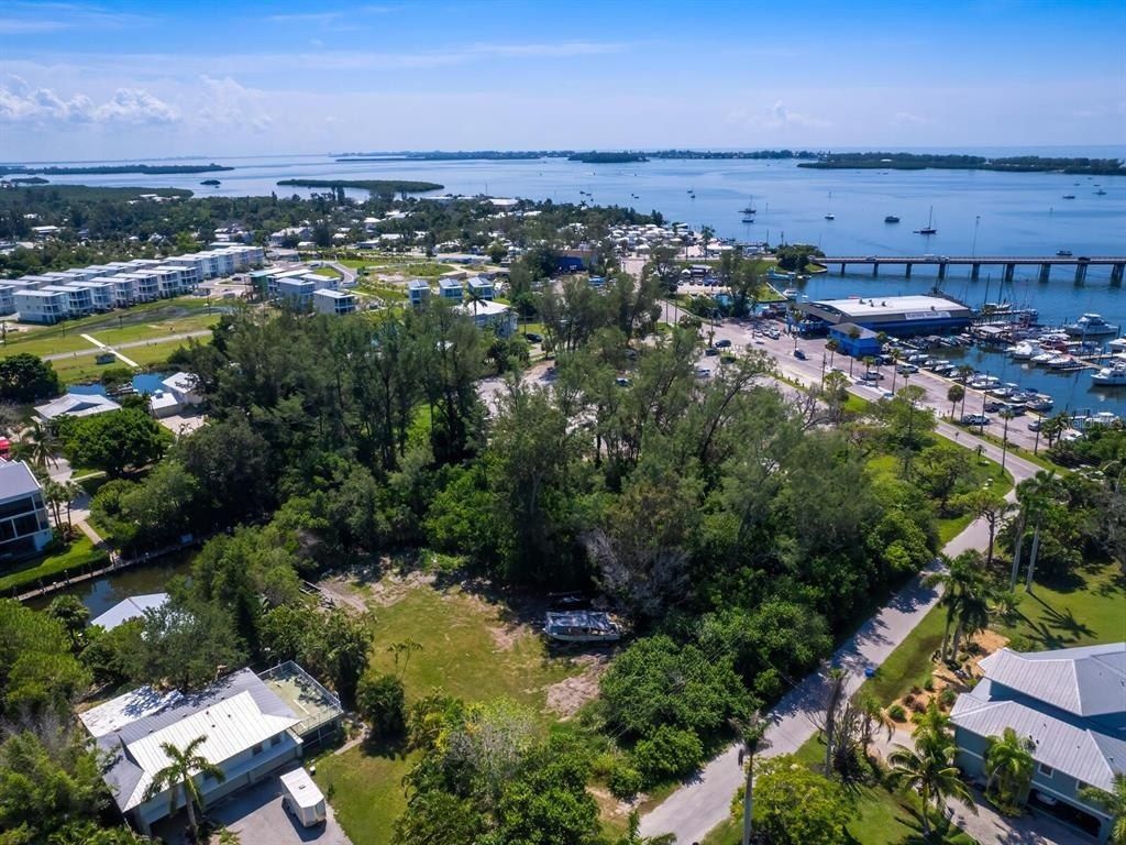 4210 128th Street W, Cortez, FL 34215 Photo