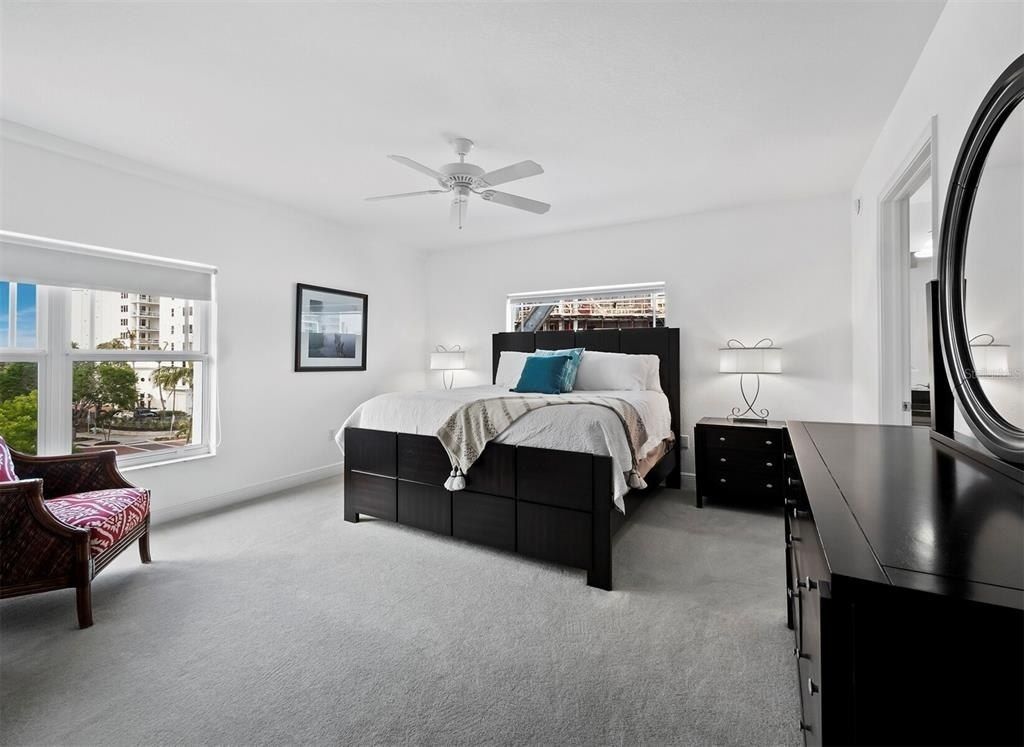 650 Golden Gate Point, Unit 401, Sarasota, FL 34236 Photo