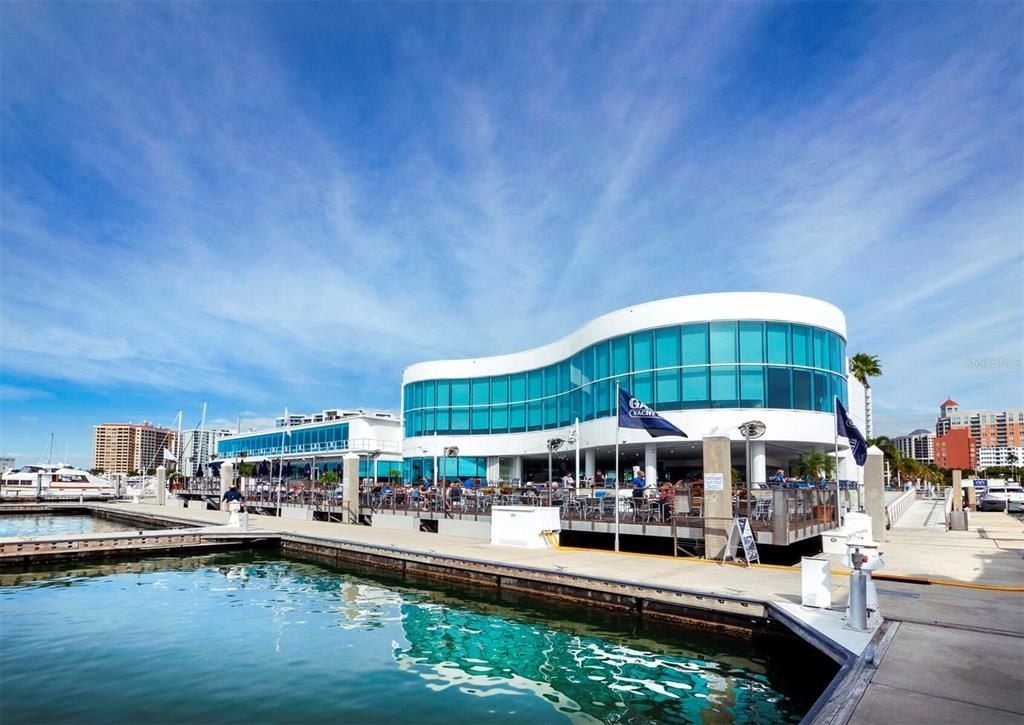 650 Golden Gate Point, Unit 401, Sarasota, FL 34236 Photo