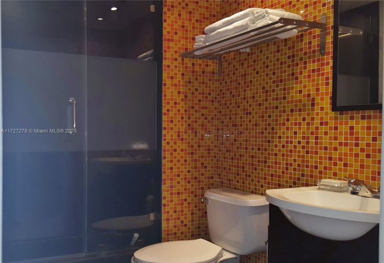 3215 NE 184 St, Unit 14302, Aventura, FL 33160 Photo