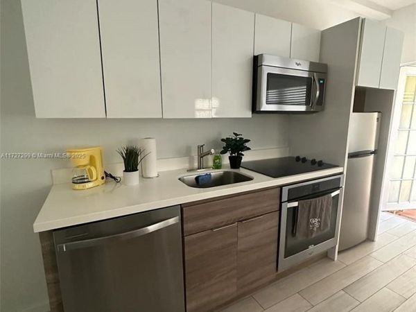 1450 Meridian Ave, Unit 107, Miami Beach, FL 33139